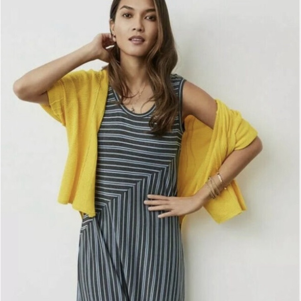 New in package Cabi Sunny Sweater in Blazing Yellow size small